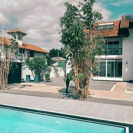 Aradhana Airport Transit Hotel 卡图纳耶克 外观 照片