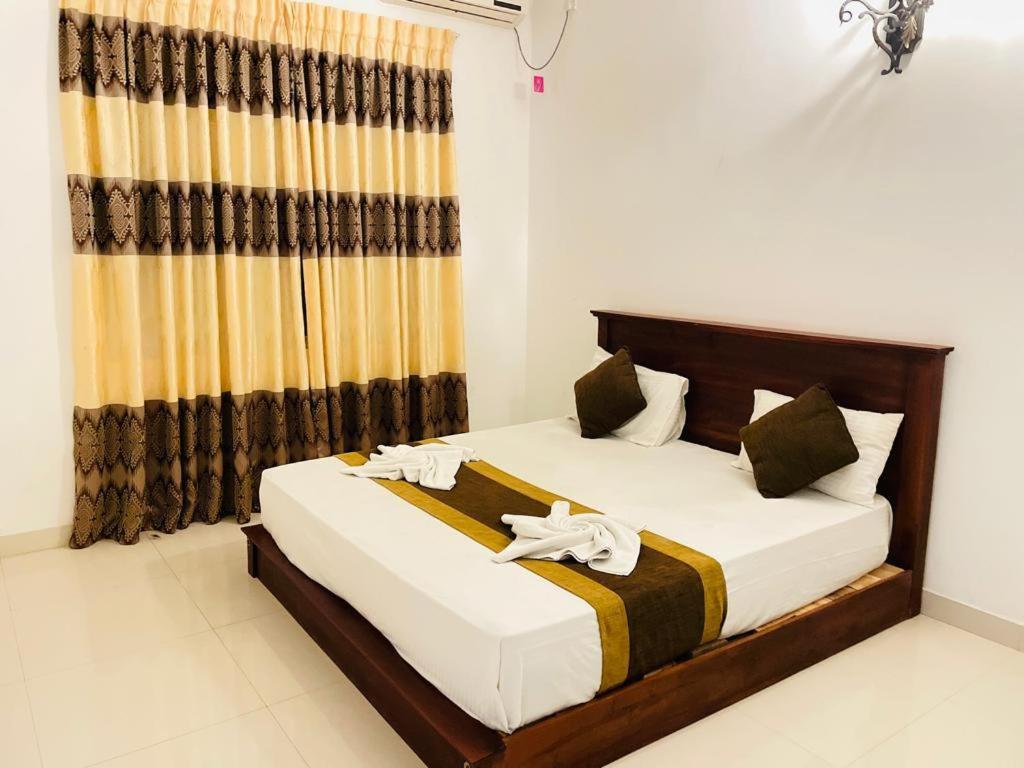 Aradhana Airport Transit Hotel 卡图纳耶克 外观 照片